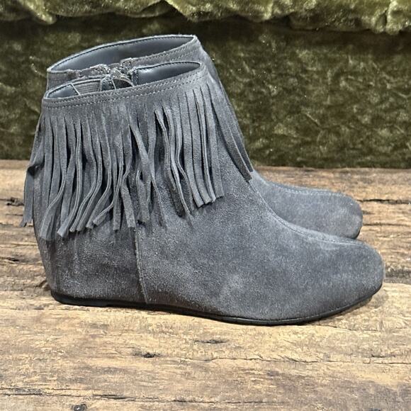 Gray Suede Fringe Ankle Boots Women’s 7 – Boho Western Comfortiva Zip Booties - Picture 3 of 6